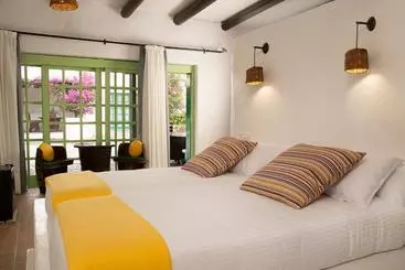 Ito La Era B&b