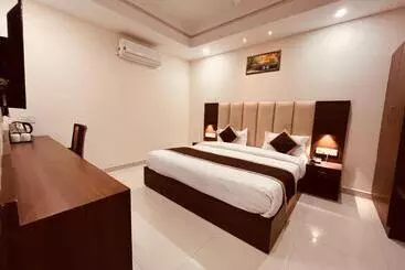 Hotel Shivani Giuest House