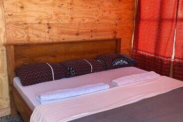 ベッドアンドブレックファースト Patience Airport Cottages