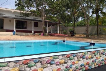 Bed and Breakfast Villa Quite Place By Mc