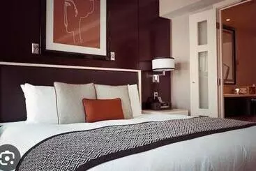 Hotel Peniel Suites Ogidi