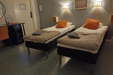 Vain Hostels Vääksy