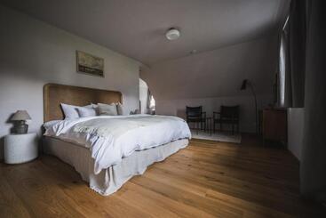 مبيت وإفطار Theoldschool Guesthouse