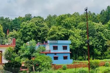 هاستل Hoztel Jollygrrant Doon