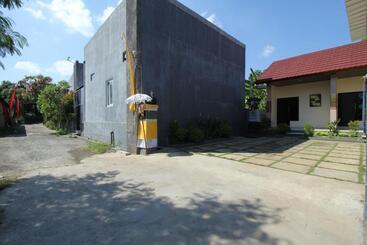 Hôtel Oyo 94152 Pondok Wisata Alan Dinah