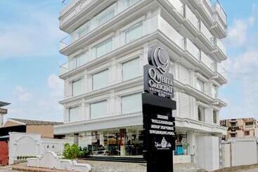 هتل Q White Crescent