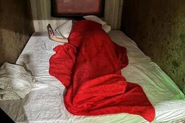 Cipó Container Hostel Quartos Em Cápsulas E Alojamento Feminino