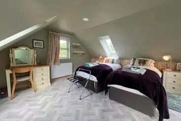 Majatalo Endeavour Guest House