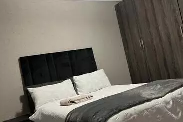 ペンション Sabadi Stays