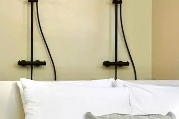 ホテル Van Heeckeren City Centre Jacuzzi Lofts