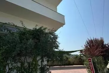 هتل Veranda