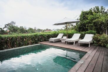 Bed and Breakfast Villa Artis