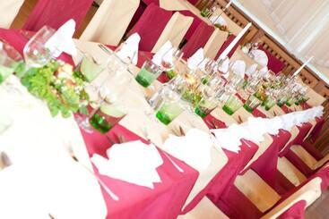 בית מלון כפרי Restaurant Osterbauer