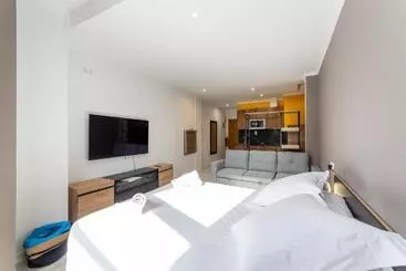 هتل آپارتمان Albufera Dreams Nature Suites