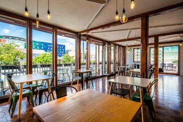 Hostel Pb   Perpignan Gare