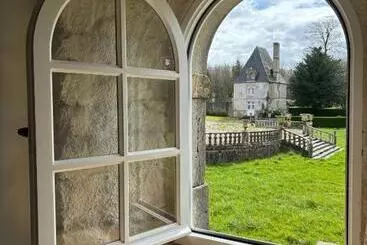 Bed and Breakfast Les Communs De Chiffrevast