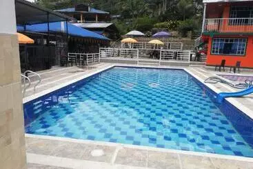 Hôtel Club Social Villa Victoria