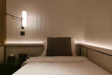 호텔 East Pacific Passenger Lounge   Departure Area, 3rd Floor