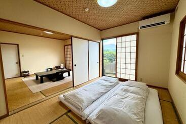 Ryokan Oyado Tamayura 18 Years Or Older