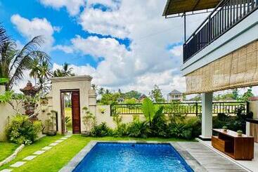 ペンション Akatara Ubud Villa