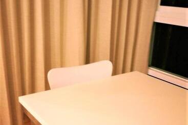 Hotel Light Home Phuket Town