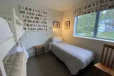 ベッドアンドブレックファースト Athenree Beach House