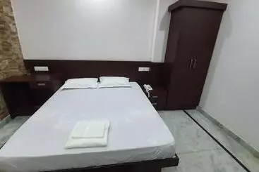 ホテル River View