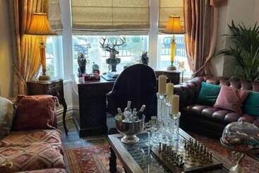 مبيت وإفطار Olivia House