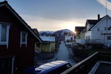 Volda Hostel & B & B