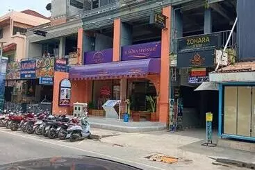 Hotelli Shalom Center Chaweng Samui