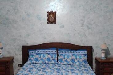 膳宿费 Lt Sicilia Bellas