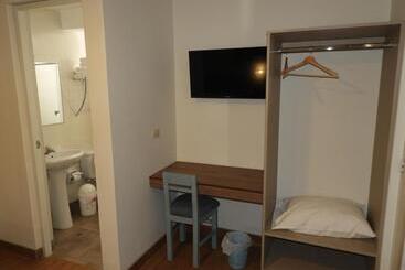 هتل Nice Inn Tacna