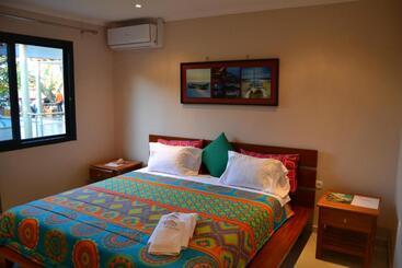 Resort Ossanzaia Bilene Lodge