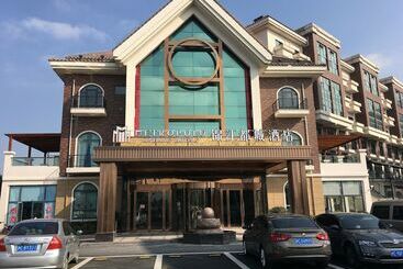 Hotel Metropolo Jinshanzui Village