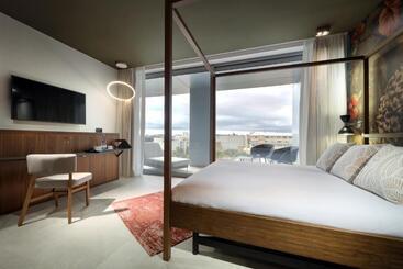 هتل Sb Glow 4 Sup