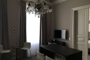 هتل Villa Grunewald