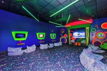 茅舍 1043 Plantation Lane