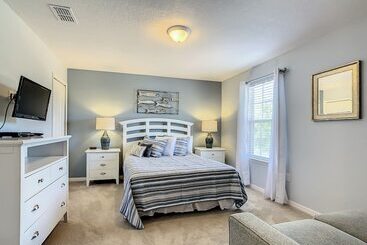 Dom wiejski Calabria Villa Near Disney   Pool   Game Room