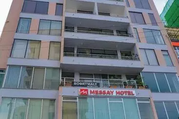 تختخواب و صبحانه Messay