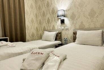 Hotel Ludem