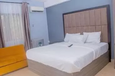 Morada Hotels Ltd