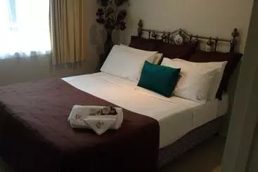 Bed and Breakfast Howick Luxury Large Home