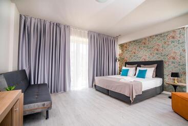 호텔 Nayino Resort