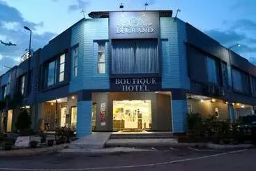 Hotel Pi Grand