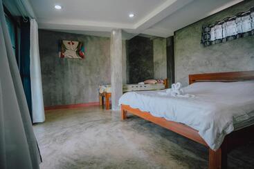 Ob Oon Khao Kho Resort