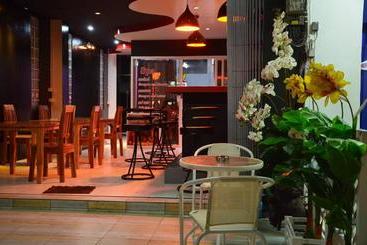 호스텔 Funky Crab