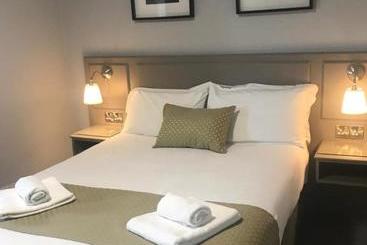 צימר The Bridge Tavern