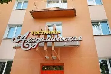 هتل Akademicheskaya
