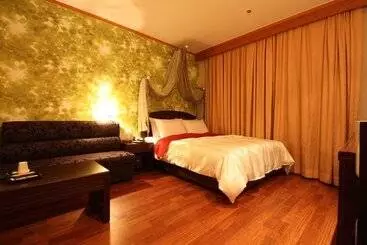 Hotel King