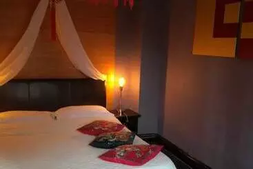 هتل Itsara Suites & Spa